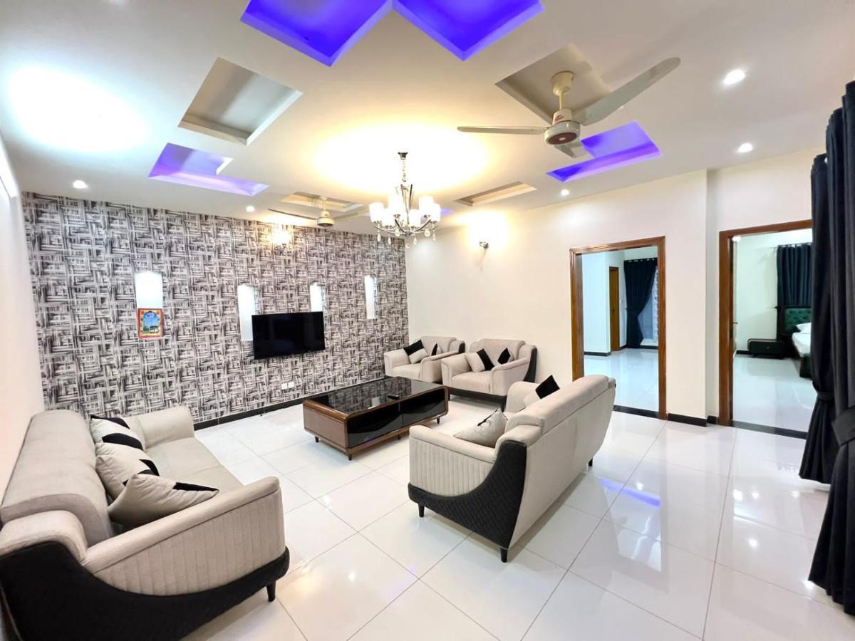 Luxury Apartment Rentals 伊斯兰堡 外观 照片
