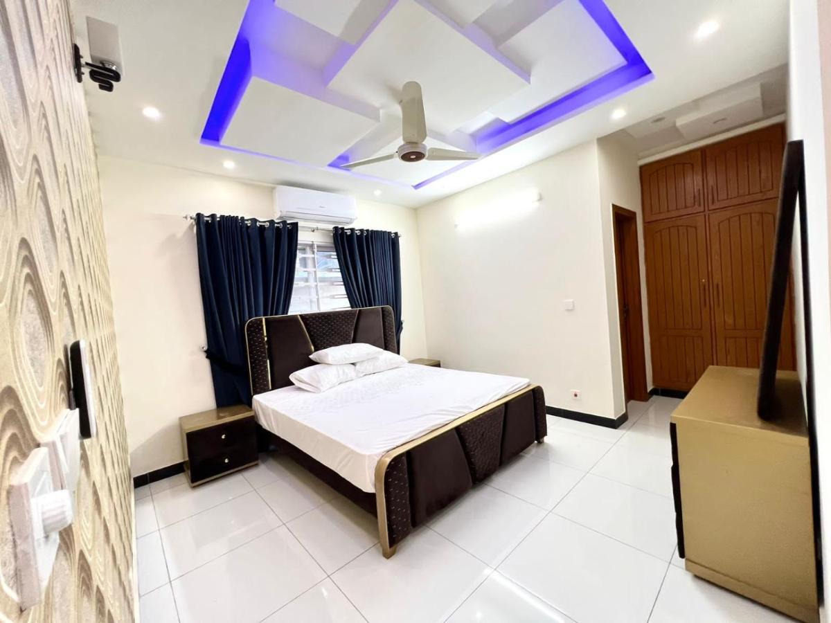 Luxury Apartment Rentals 伊斯兰堡 外观 照片