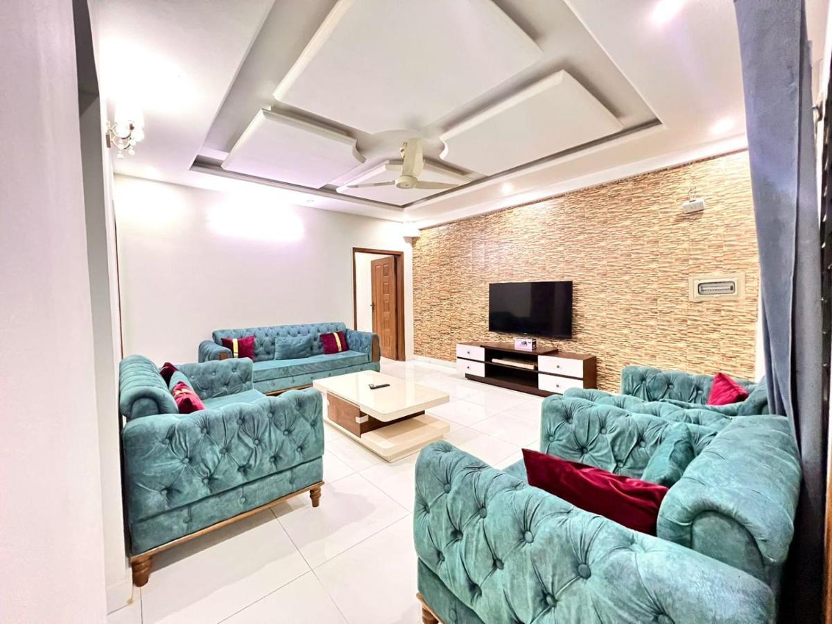 Luxury Apartment Rentals 伊斯兰堡 外观 照片