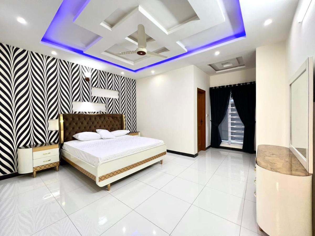 Luxury Apartment Rentals 伊斯兰堡 外观 照片