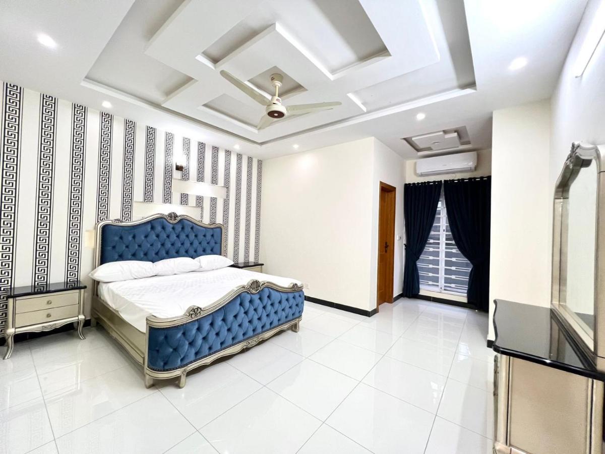 Luxury Apartment Rentals 伊斯兰堡 外观 照片