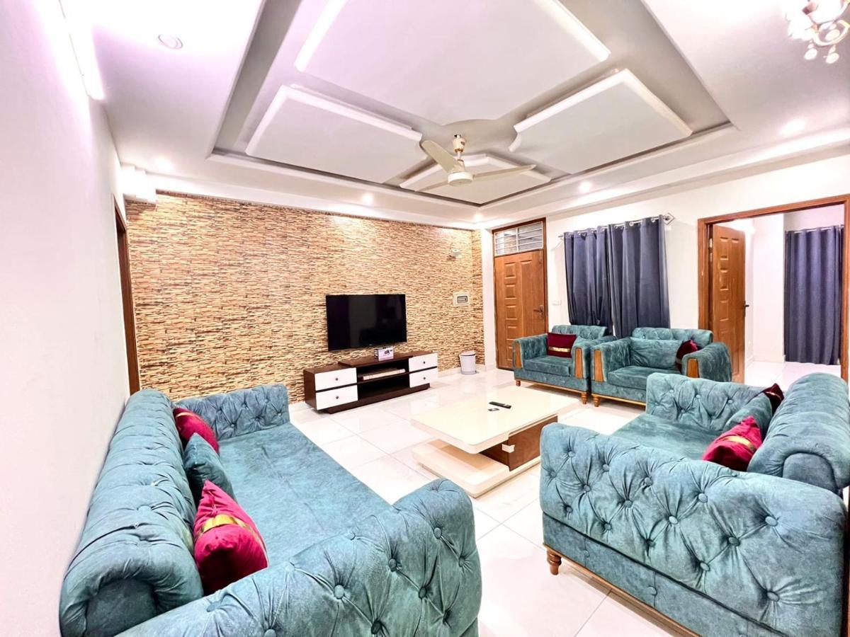 Luxury Apartment Rentals 伊斯兰堡 外观 照片