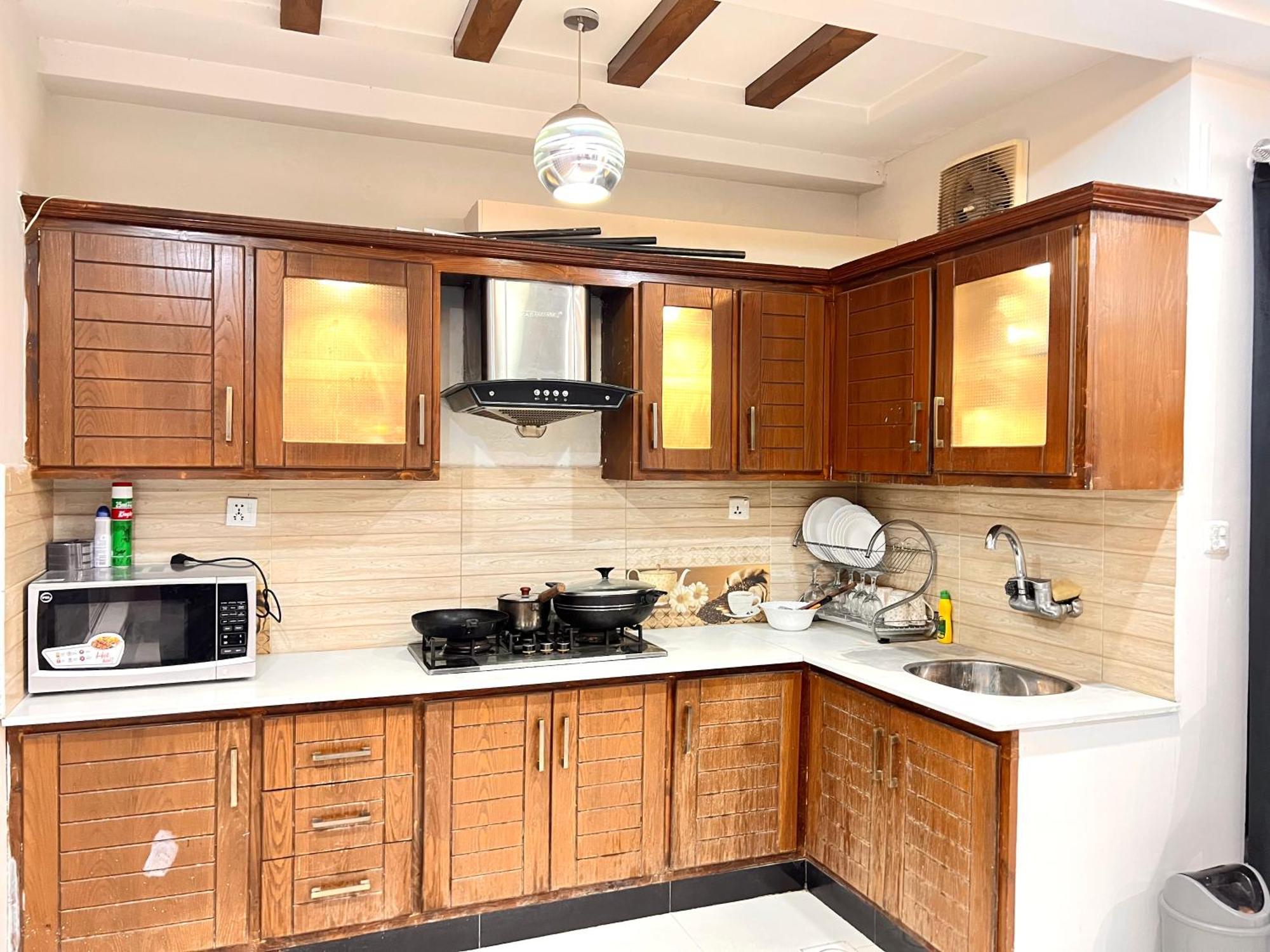 Luxury Apartment Rentals 伊斯兰堡 外观 照片